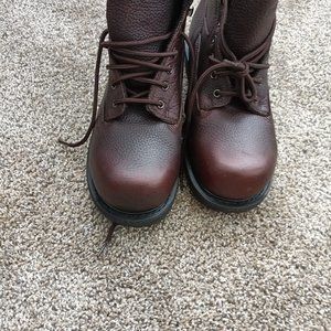 Red wing steel toe boots